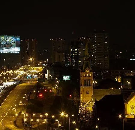 -spodek View *